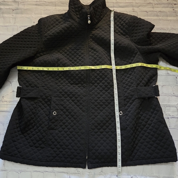ESPRIT Black Quilted Zipper Jacket - Picture 8 of 10